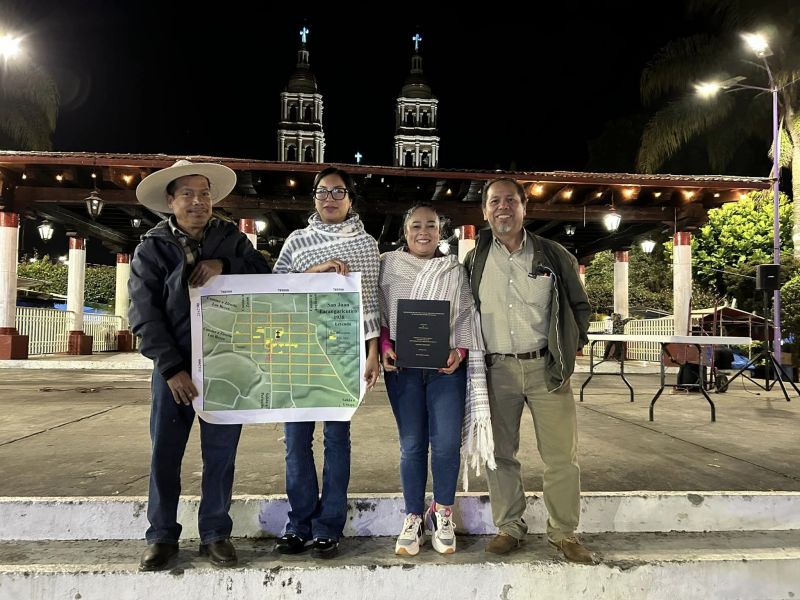 Exposición “los pueblos del volcán”